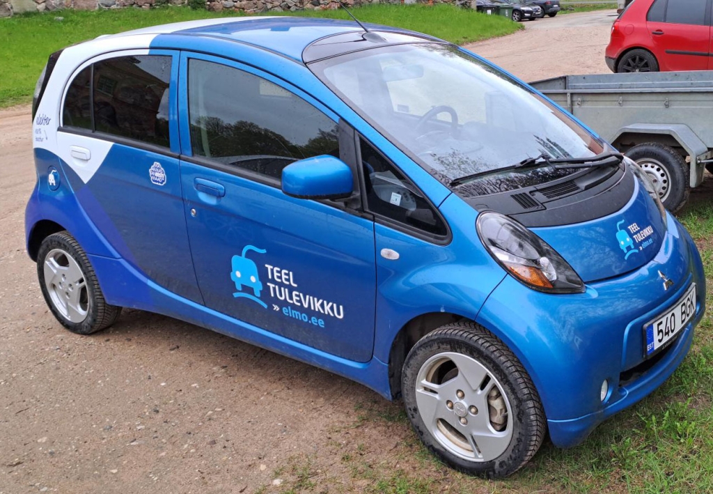 Mitsubishi I-MIEV elektriauto.jpg